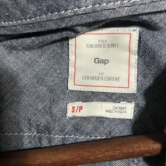 Tailored Gap denim chambray Byron down shirt - Picture 13 of 13